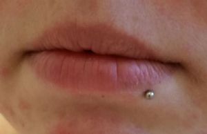 Flexible Plastic Labret with Micro Ball Customer Photo